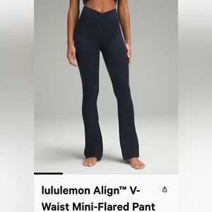lululemon Align™ V-
Waist Mini-Flared Pant